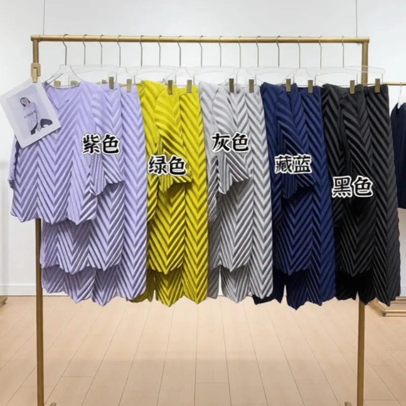 

Женская футболка Miyake, новинка 2026, универсальные свободные повседневные простые топы, легкая удобная офисная одежда, эластичная одежда больших размеров