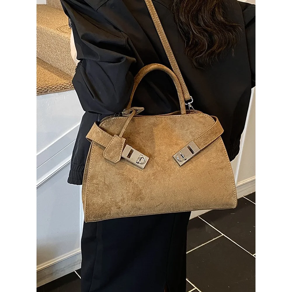 

2025 autumn and winter new large capacity high-end suede single shoulder crossbody bag tote bag for women