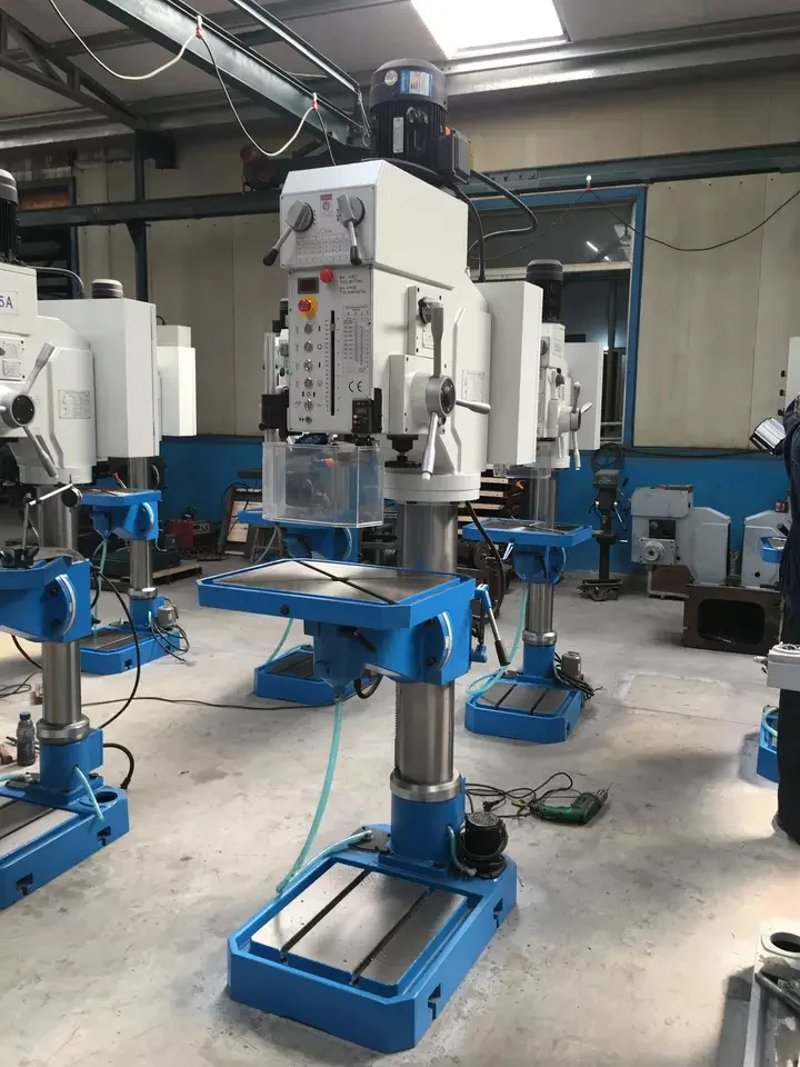 Z5030 Vertical Column Drilling Machine 220V With Motor Bearing Gearbox Core Components