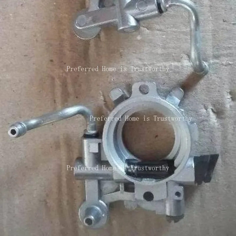 

For Oil Pump MS440 044 MS 440/1128 640 3208