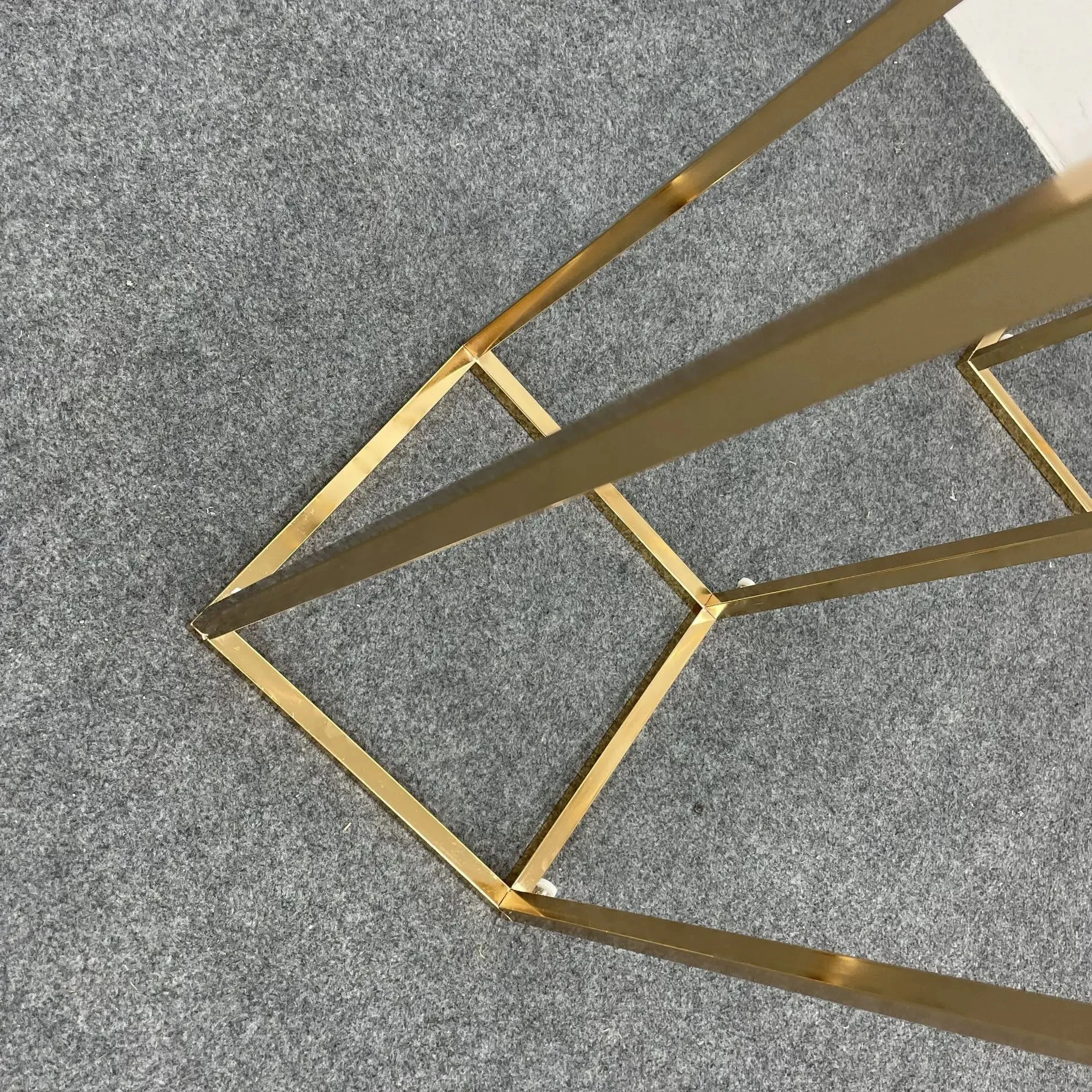 Galvanisierter Goldener Hochzeitsbogen-Ständer mit Glänzender Textur Traumhafte Bühnenhintergrund-Requisiten für Besondere Anlässe – Detail 12