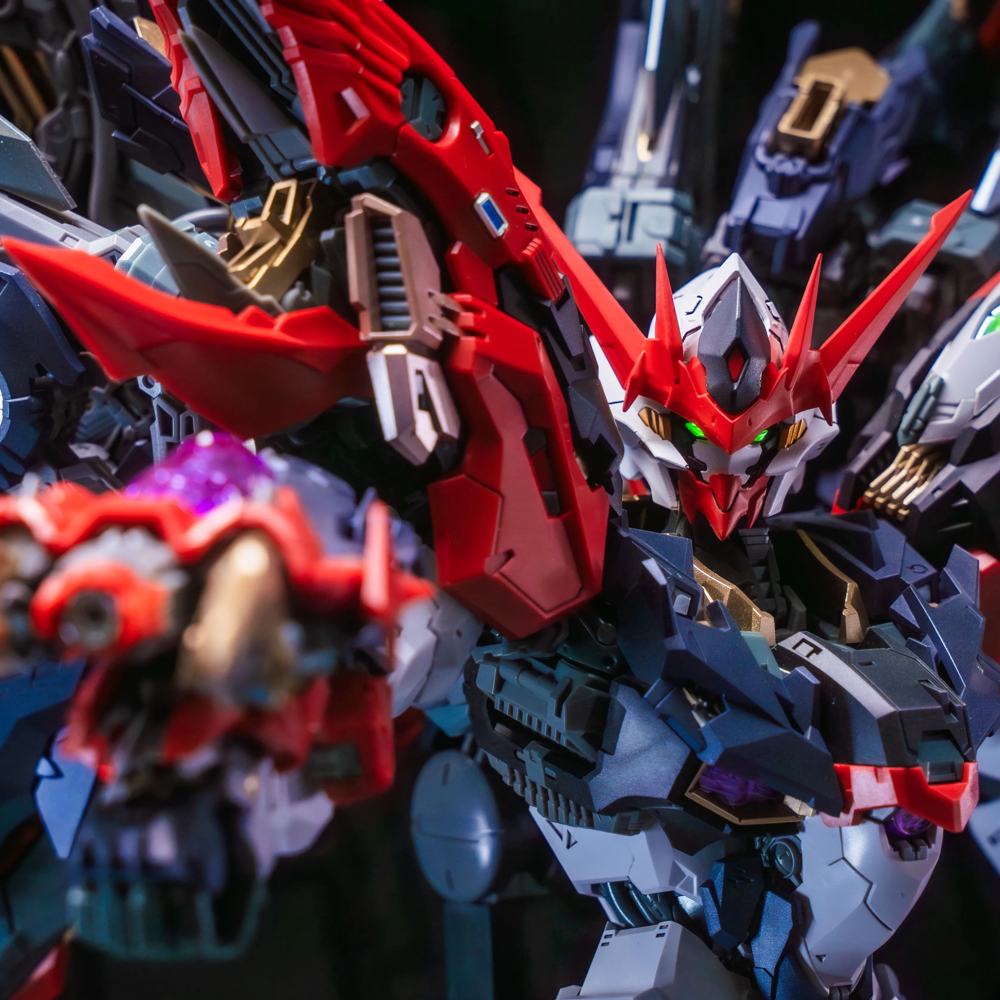 Minerva Hobby Mechanical Myth Series 04: تمثال رأس Lingxuzi Mecha، مجموعة كاملة مرسومة مسبقًا متوافقة مع MG Barbatos