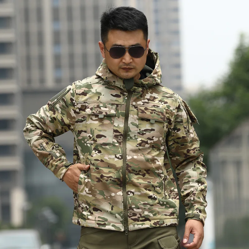 Men's Outdoor Sports and Leisure Cold Proof Warm Jacket with Winter Velvet Thick Windproof and Breathable Camouflage Suit Set
