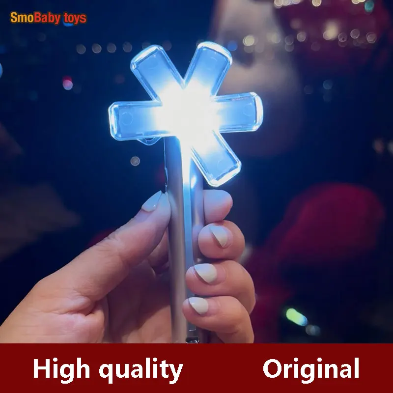 

New Kpop Korean Minnie Yuqi Lovely Mini Light Stick Keychains Ver.3 Electronic Lights Bag Pendant Keyrings Fans Best Gifts