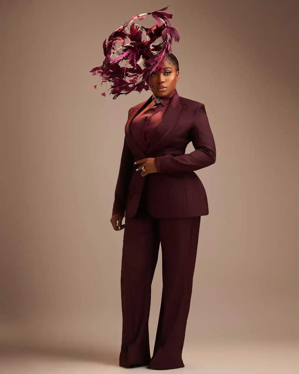 Simple Plus Size Women Suits 2 Pieces Set Luxury One Button Peaked Lapel Jacket Wide Legs Pants Customized Formal Dresses