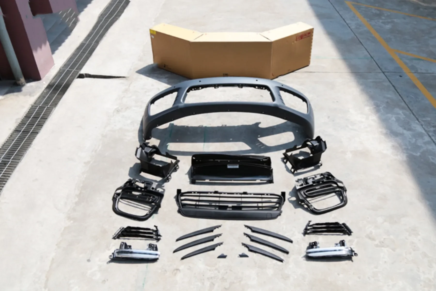

Car Body kit Front Bumper surround front Bar Radiator grille for Porsche Panamera 970 modified TURBO GTS