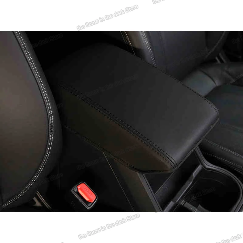 Lsrtw2017 Cover Sandaran Tangan Mobil Kulit Serat untuk Subaru Forester 2019 2020 SK