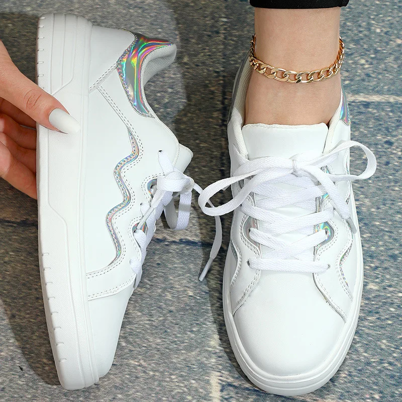 Trend New Thick Sole Fashion Board Shoes Lace-up Casual Sports Shoes Soft Sole Comfortable Outdoor Couple Shoes image 4