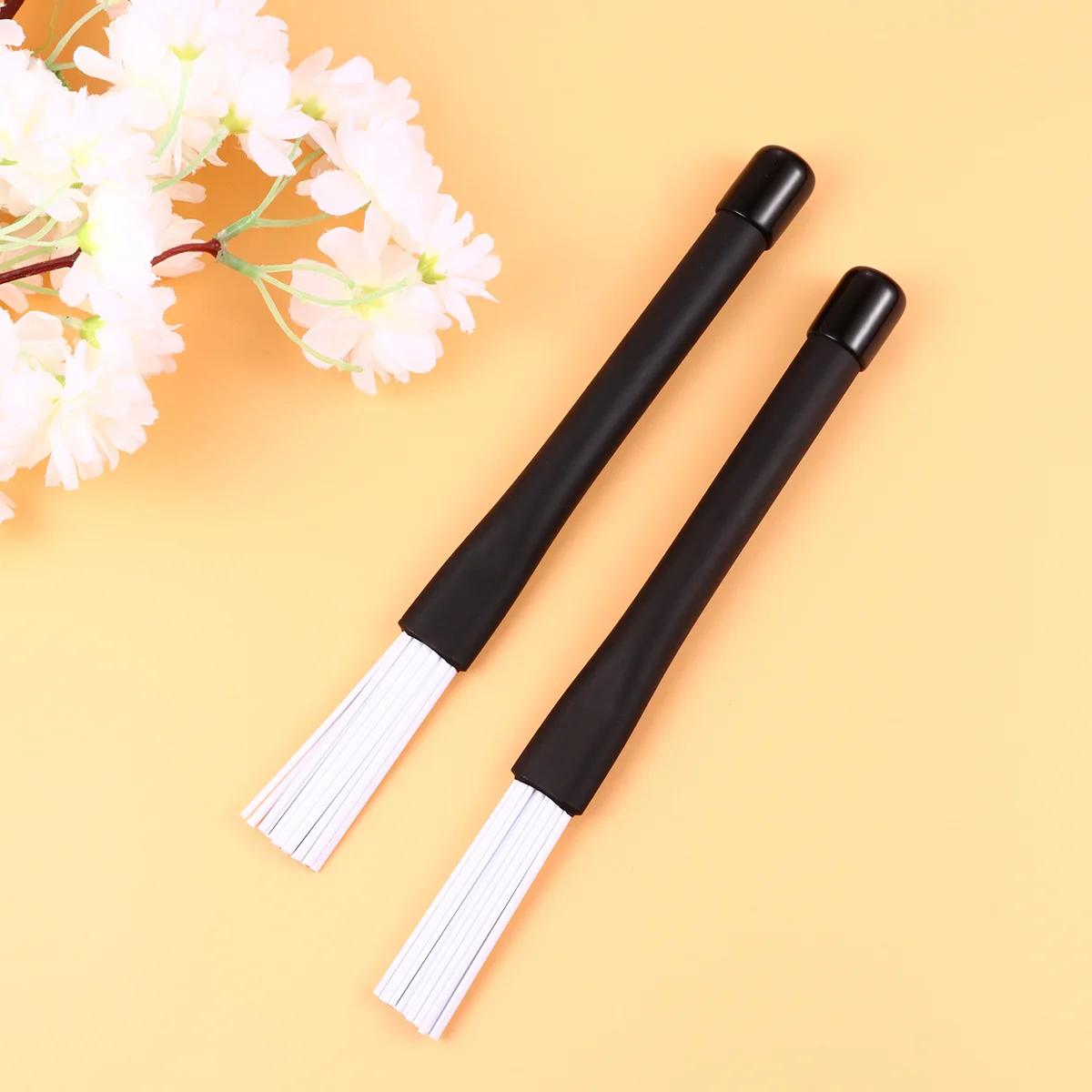 

1Pair Retractable Nylon Drum Brush High Quality Plastic Drumsticks for Beginners and Professionals Easy Storage Articulation