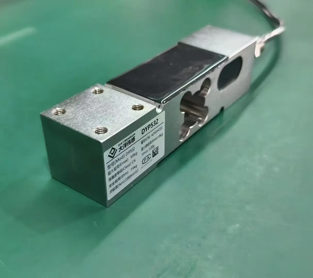 NewCALT C6 Accuracy Shear Beam Load Cell Resistant Sensor 2mv/v Output 50kg 100kg 200kg 300kg LCP-F32 Force Sensor for Platform