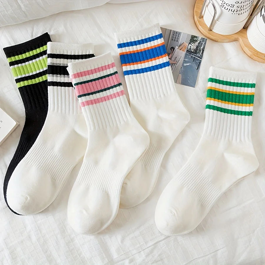 5-paar mode gestreepte mid-crew sokken en panty's, zachte comfortabele atletische sokken voor damessportkleding
