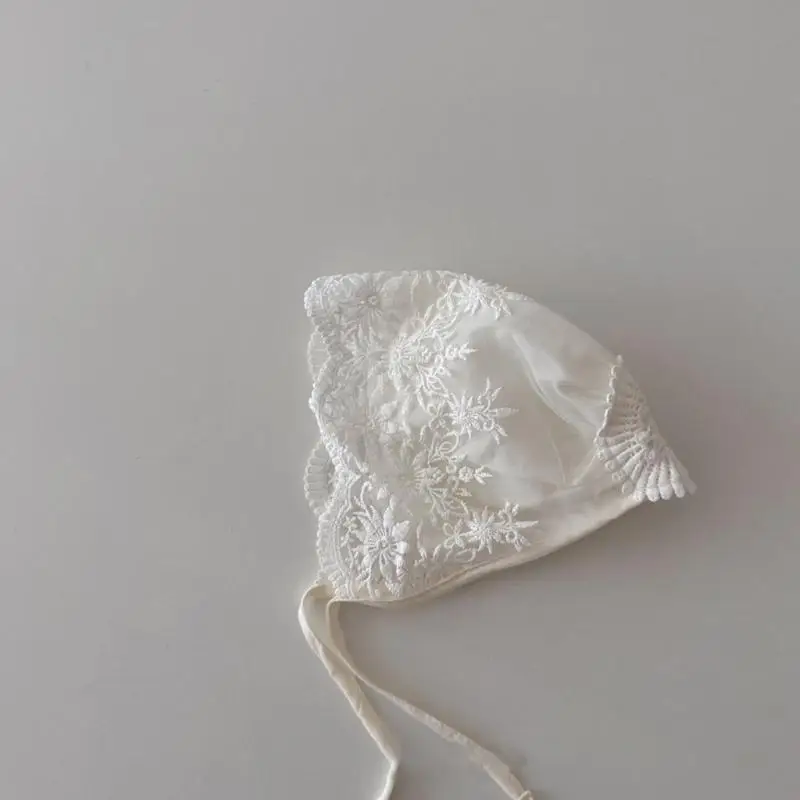 

652F Embroidery Floral Infant Bonnet Hat Breathable Outdoor Lace Bonnet for Newborn Infant Casual Foldable Sunproof Hat