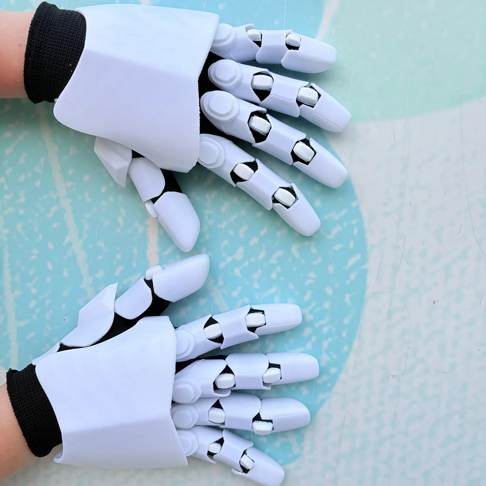 3D Printed Mechanical Gloves, Articulated Mechanical Gloves, Sci-fi Cosplay Prop Gloves, Robot Style Gloves, Cosplay Mecha Equip