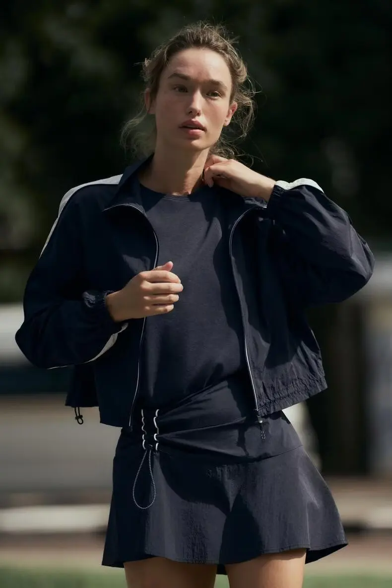 

Spring 2025 New Women's ort Jaet Coat with Stripe Decoration ZA 2025 Sli Commute Loose Fit Polyester Fiber Zipper Clo...