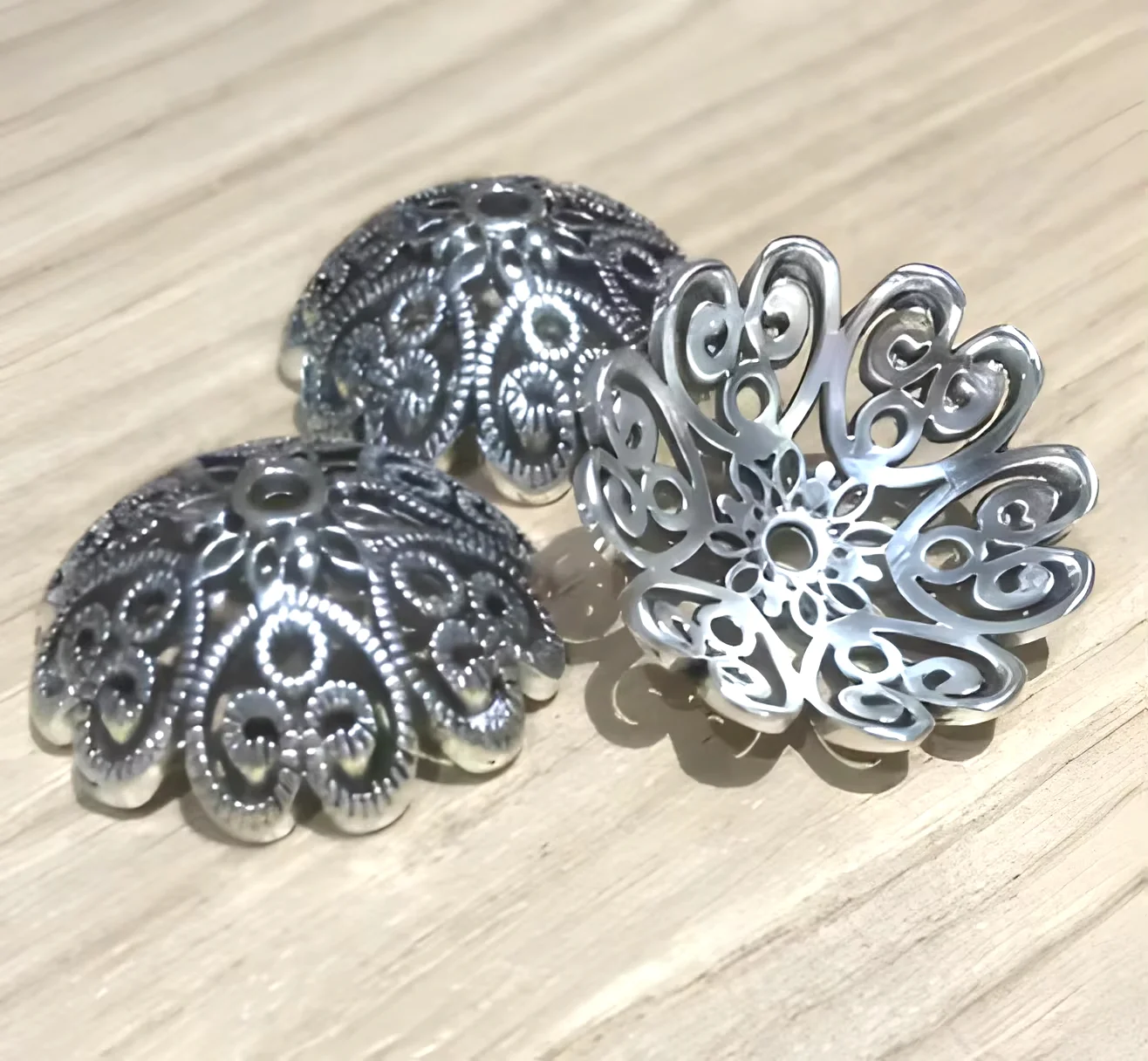 

10pcs 29x29x9mm tibetan silver alloy charm big bead caps HWEF3903 for jewelry making