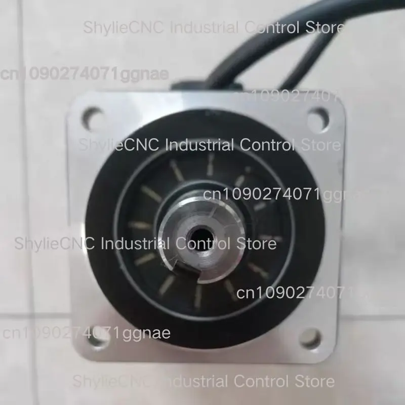 

Second hand ECM-B3M-CA0807RS1 0.75KW servo motor tested OK and shipped quickly