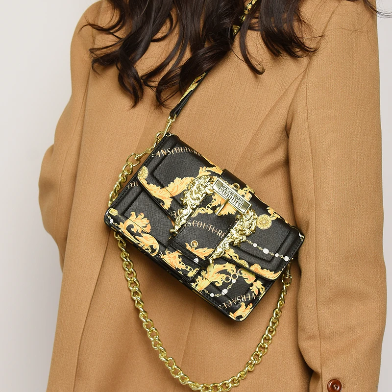 

Casual Anti-theft Shoulder Bag for Women Work Commute with PU Material Hidden Back Pocket Minimalist Style Easy to Carry