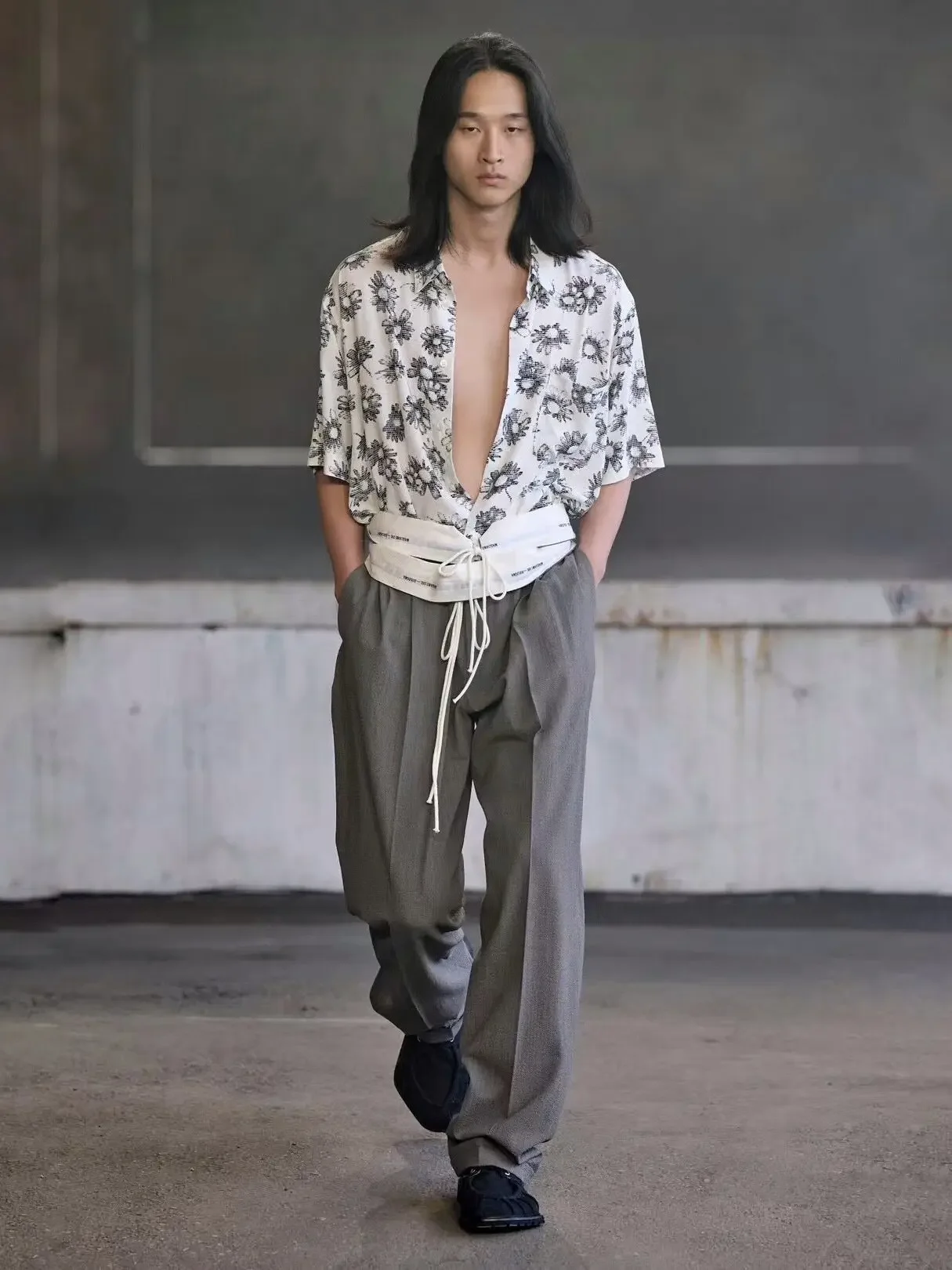 

Magliano 25ss Small Daisy Print Short Sleeve Shirt