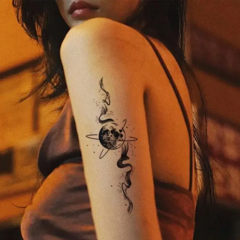 Tatuajes temporales de zumo de hierbas, pegatinas impermeables de arte duradero, planeta falso, para hombre y mujer