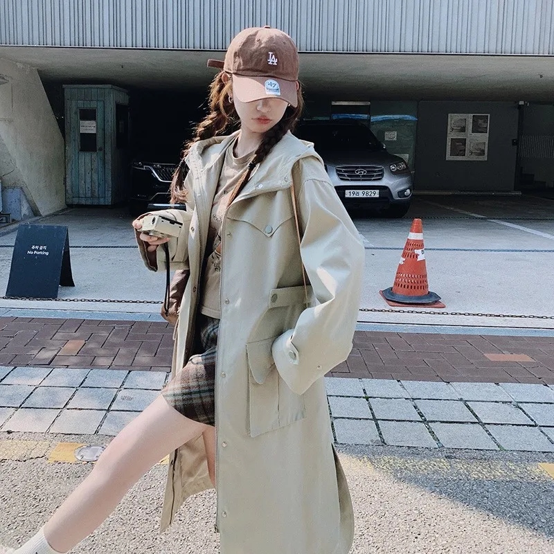 A new youthful versatile comfortable and skin-friendly casual loose trench coat