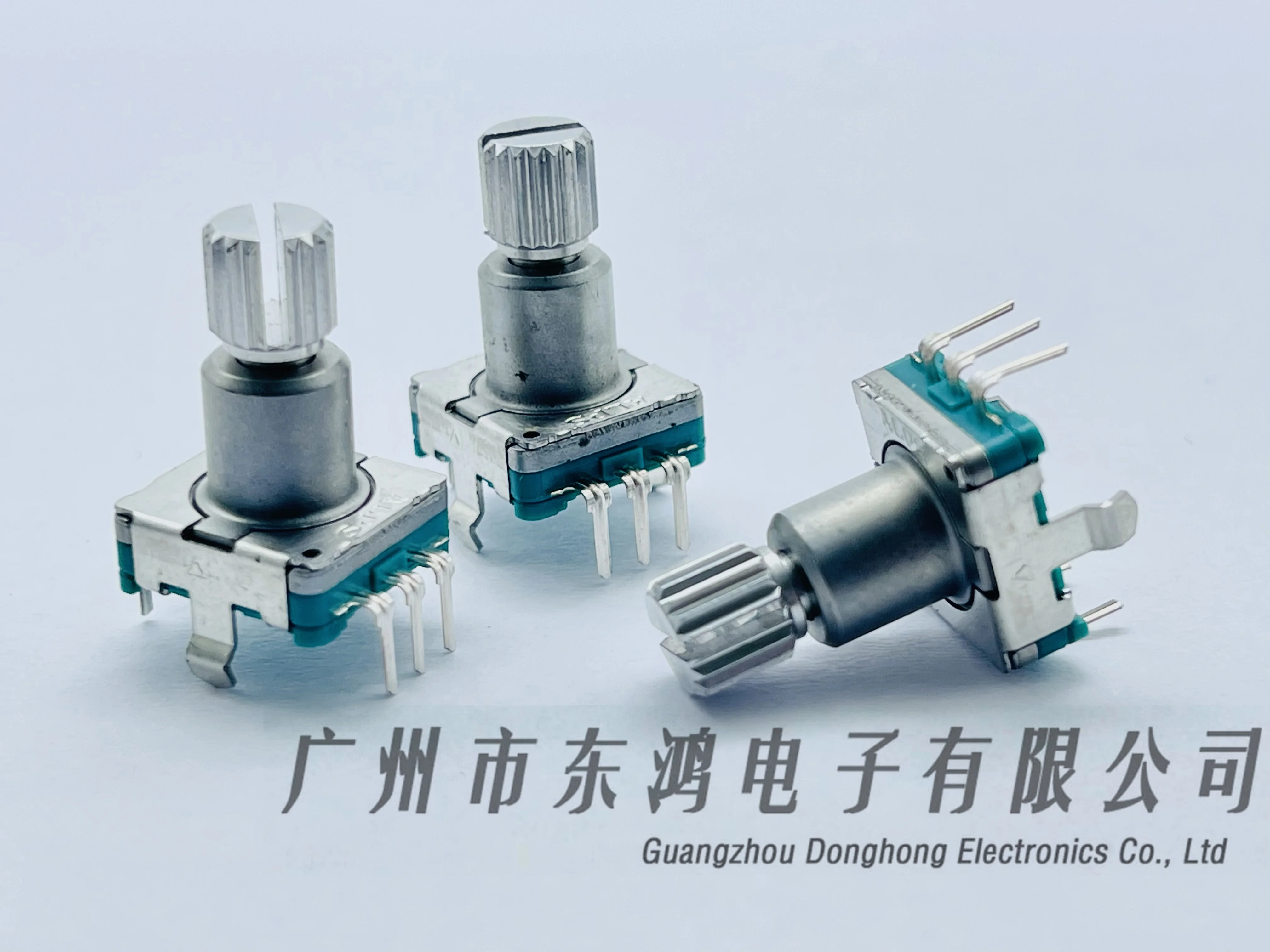 1PCS ALPS EC11E1524 coded band switch 30 positioning 15 pulse shaft length 14 flower shaft stroke 0.5