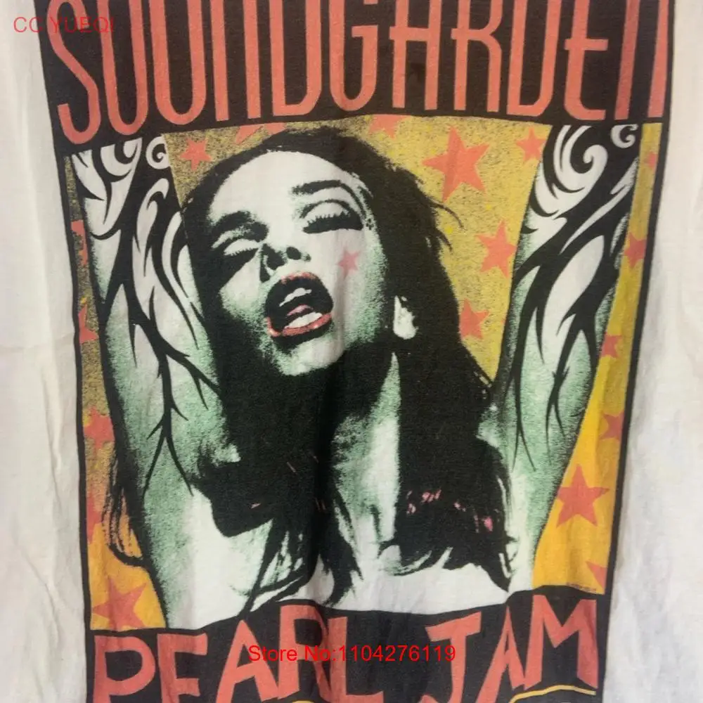 Sound garden large white graphic preowned T shirt long or short sleeves