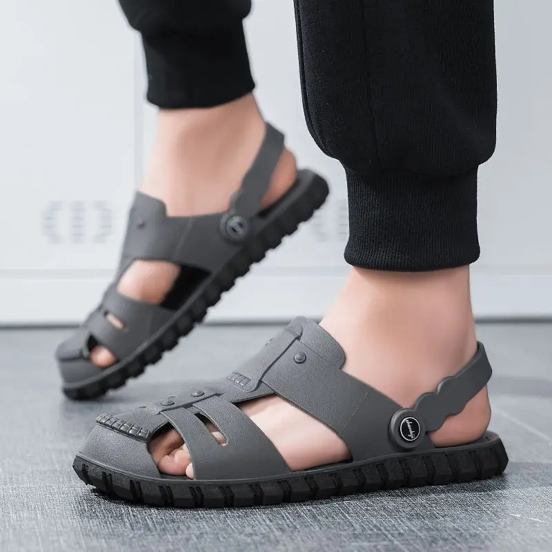 

Мужские сандалии с закрытым носком, уличные пляжные дешевые повседневные новые модные роскошные дизайнерские туфли для взрослых с номером 41, роскошная дизайнерская обувь для мужчин