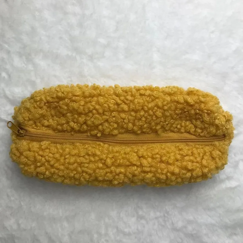 Piórnik polarowy Japońska wełna jagnięca Mały świeży kosmetyczka na kosmetyki i przybory toaletowe