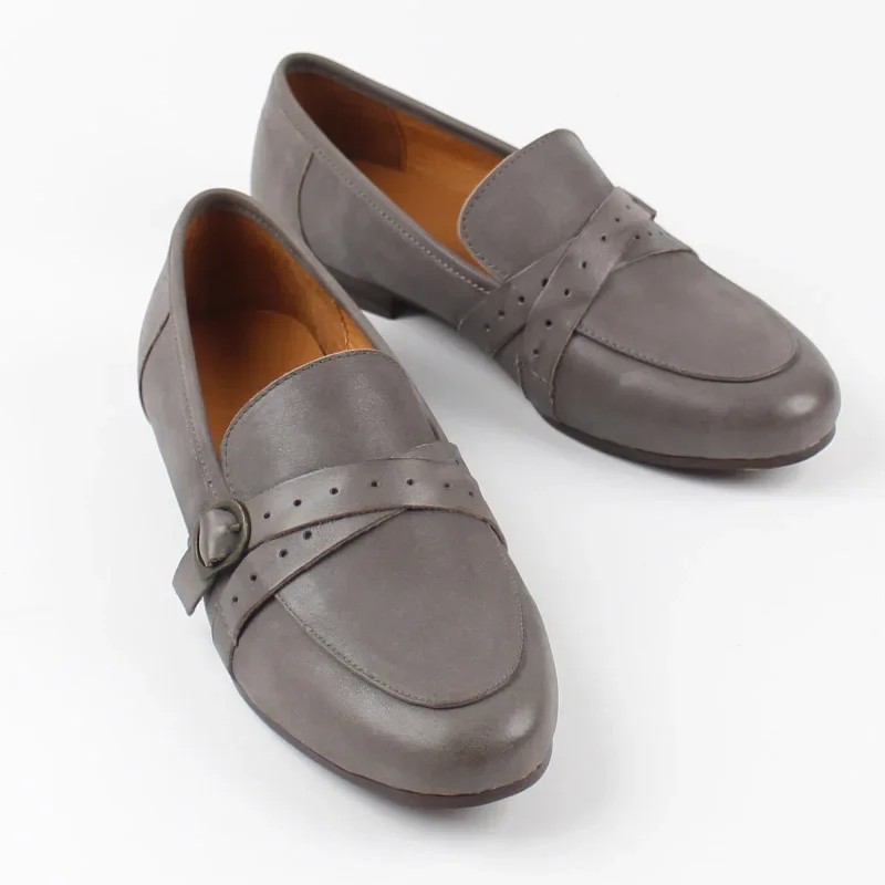 

Cowhide loafers Flat leather vintage women's shoes soft, comfortable and healthy