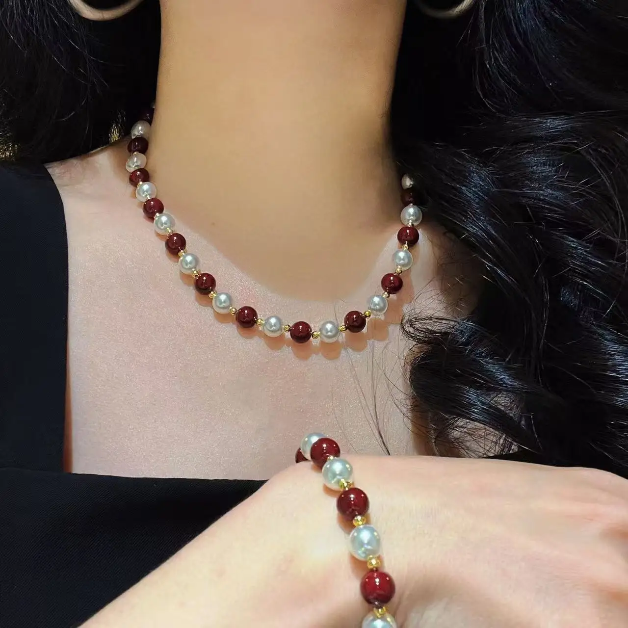 High Quality Ankela Red Cold White Pearl Bracelet Necklace Set Chain Necklace Promotion Jewelry for Women Birthday Gifts