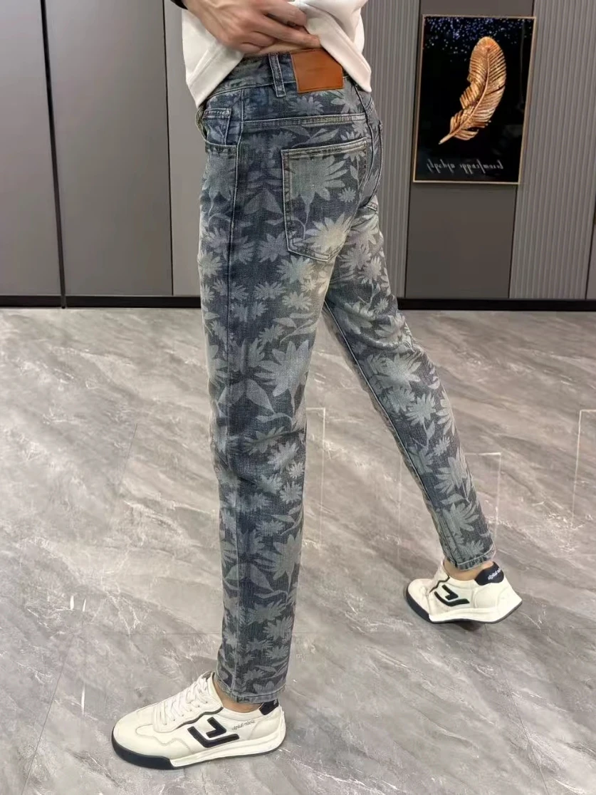 

Новые мужские джинсы прямого кроя для весны и осени: модные, удобные, повседневные, универсальные, со средней посадкой