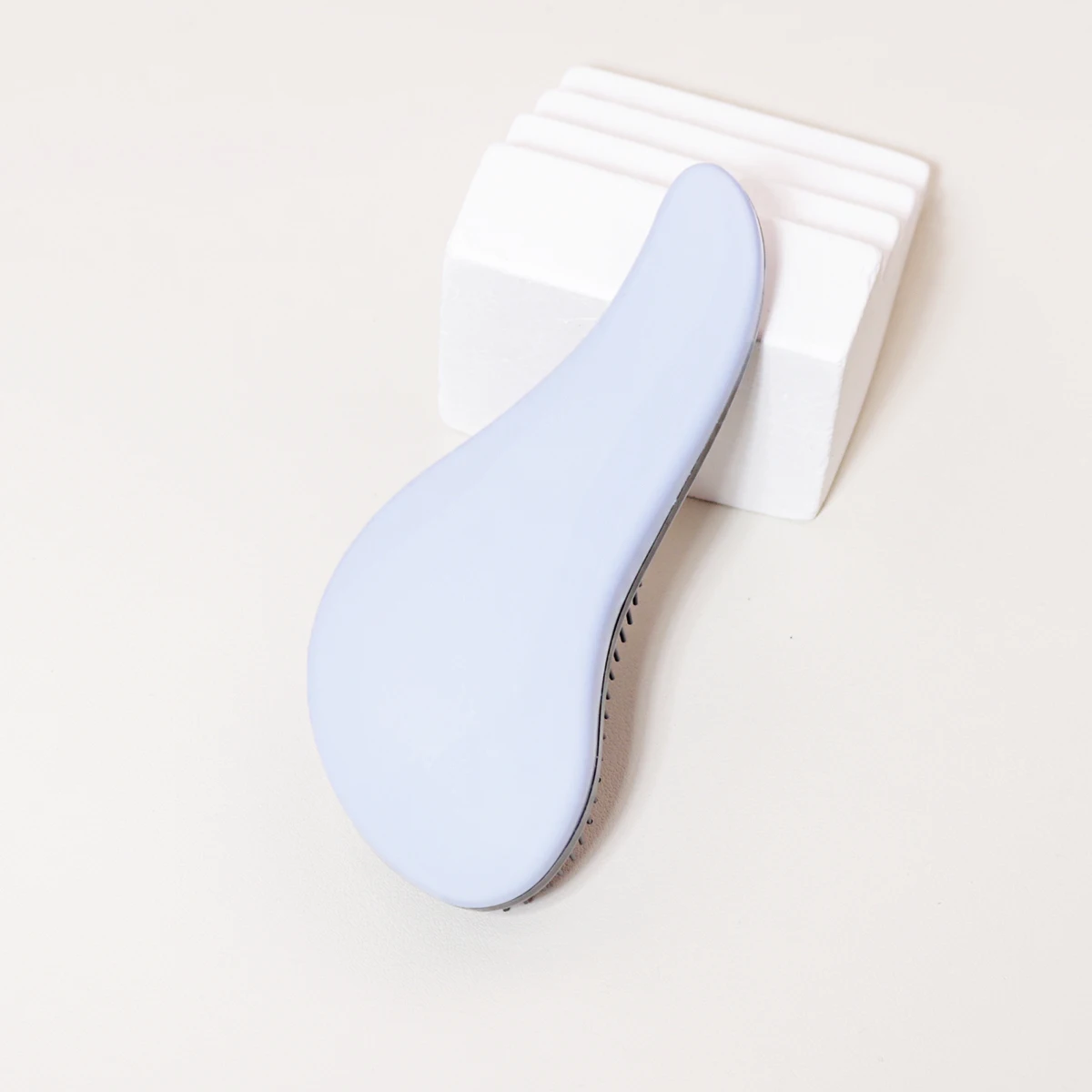 Brosse Antistatique pour Cheveux Mounommée et Bouclés, Outil de Coiffure pour Salon