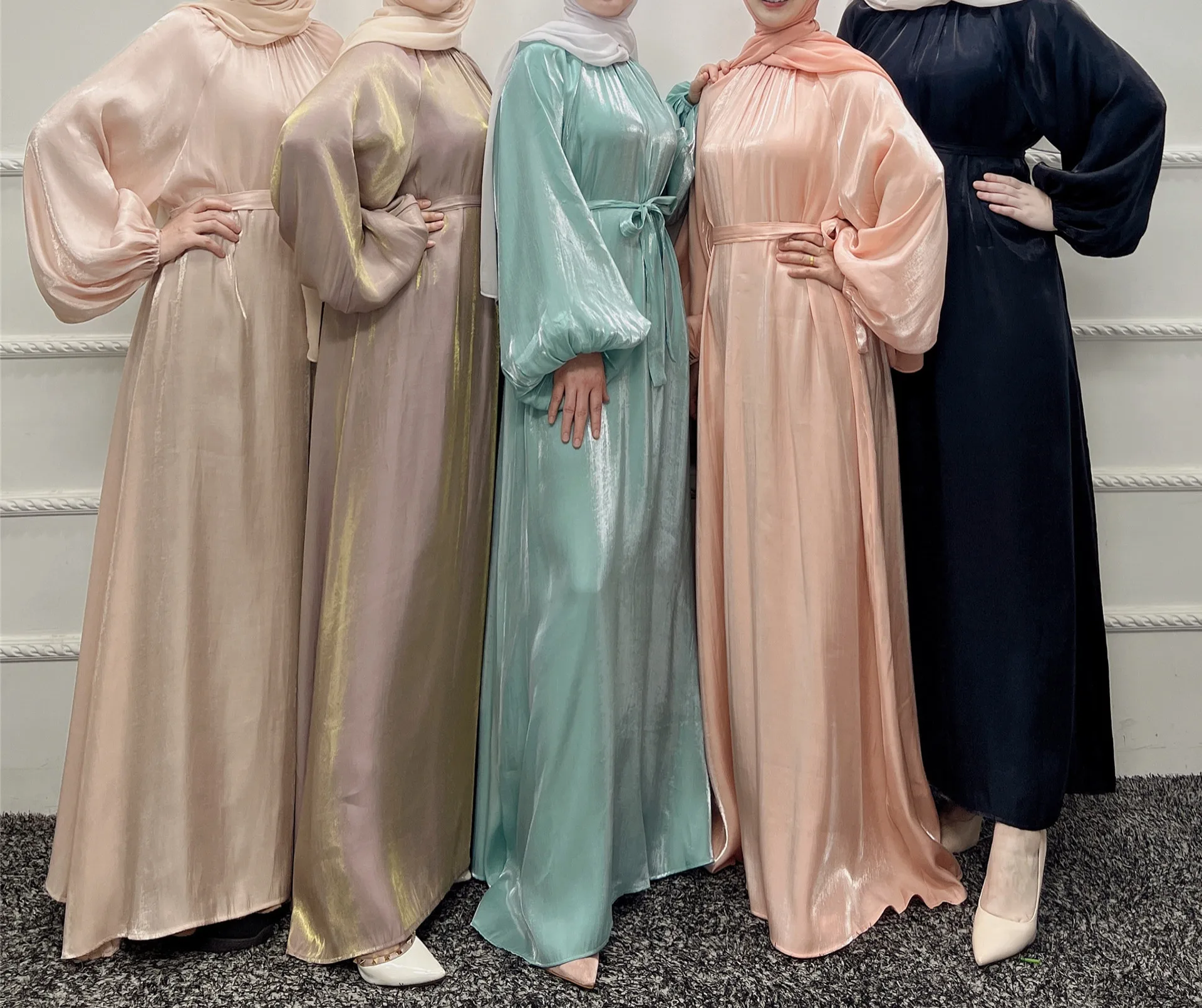 

Ramadan Eid Djellaba Muslim Dress Dubai Fashion Elastic Puff Sleeve Soft Shiny Abaya Dubai Turkey Muslim Kimono Islam Robe