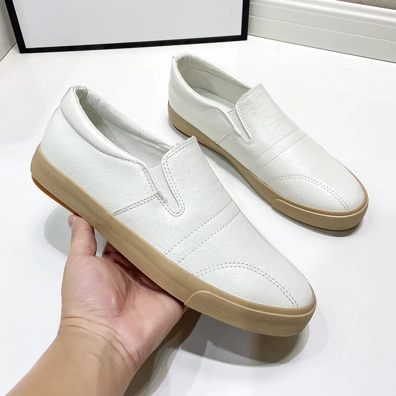 

Men Casual Shoes Sneakers High Quality Leather Slip-On Mens Loafers Italian Luxury Brand Moccasins Man Outdoor Driving Shoe