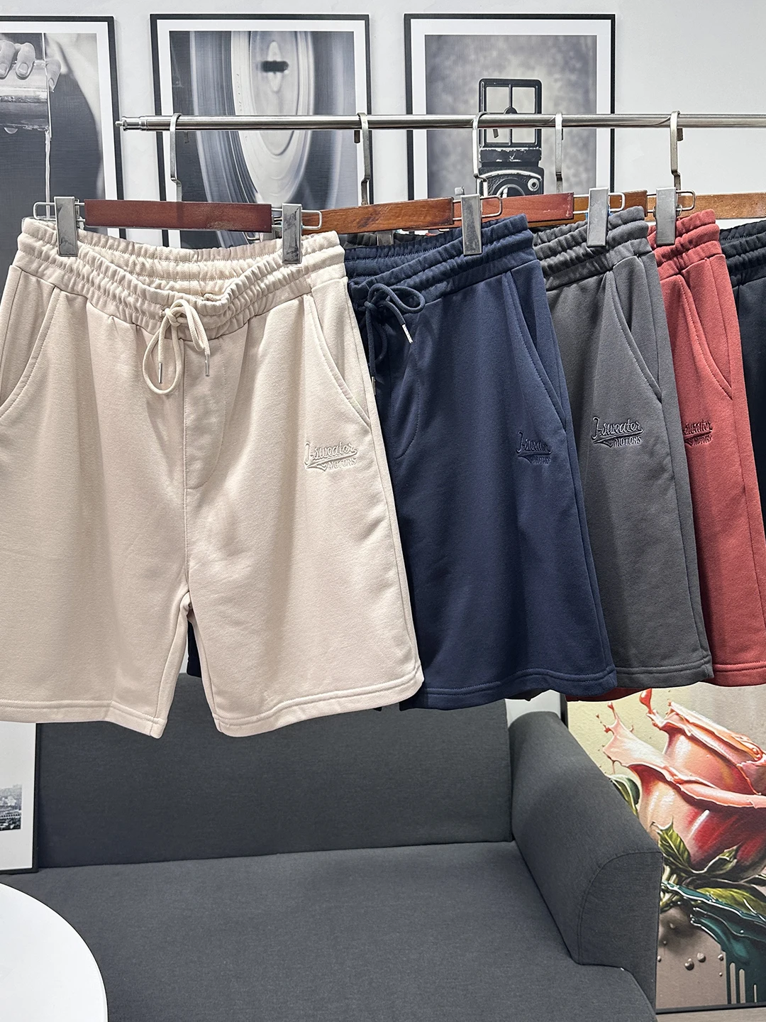 

Свободные мужские летние спортивные брюки, американские повседневные брюки с вышивкой, длина 330 г, модные прямые брюки длиной пять четвертей