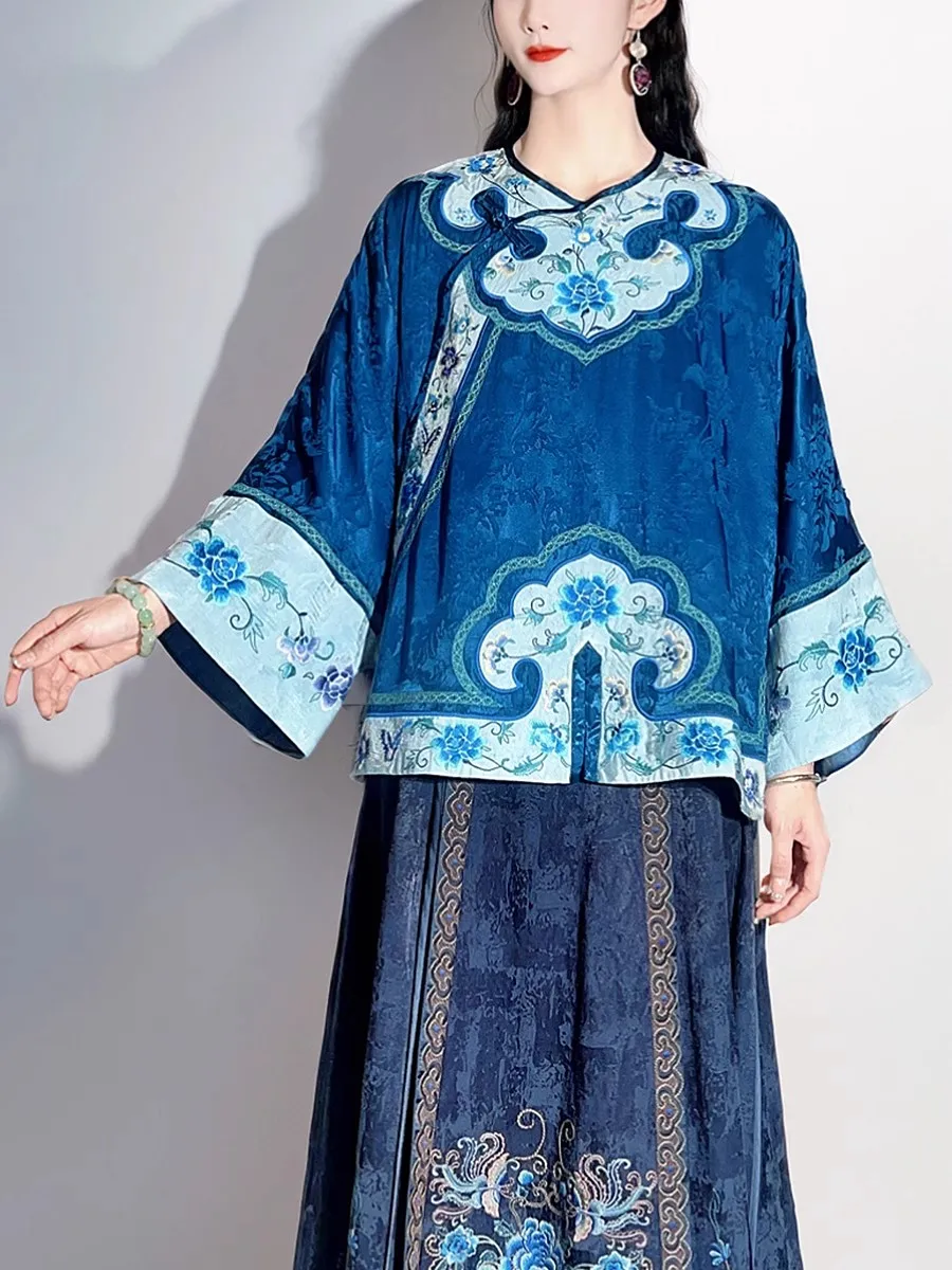 Chinese style Women top Blue silk cotton Spring coat Vintage embroidery Three Quarter loose blouse Youthful woman clothes