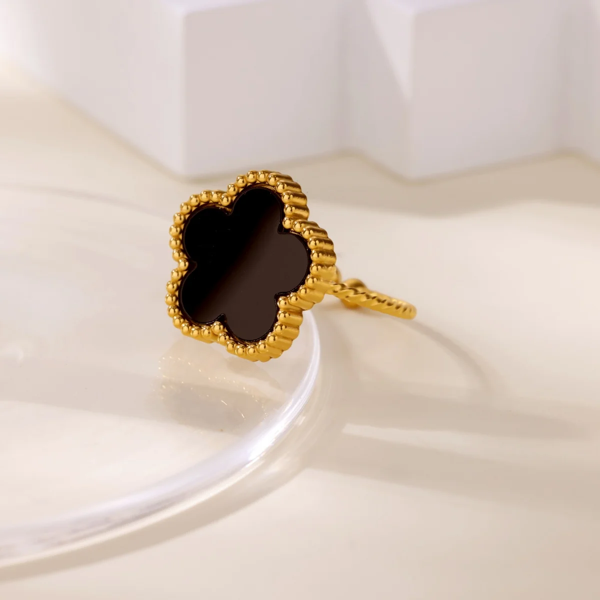 Black Color Five-leaf Clover Open Rings for Woman Gold Color Opening Adjustable Stainless Steel Ring Wedding Jewelry Accessories