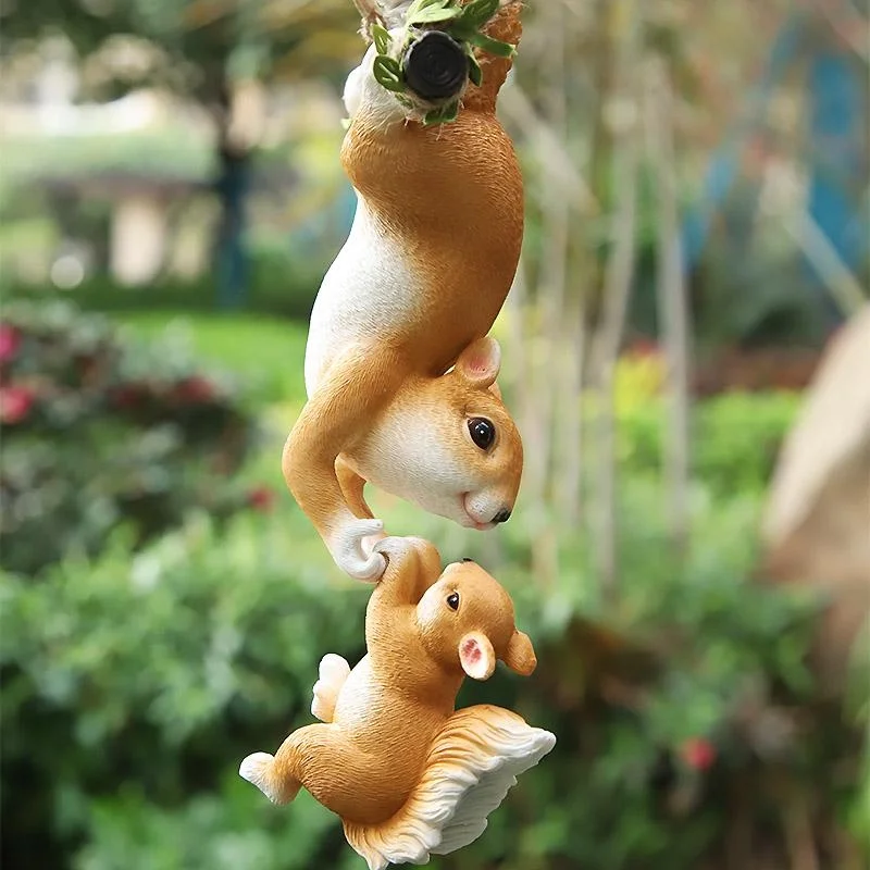 Creative Climbing Rope Squirrels Resin Figurines Tree Hanging Ornament Garden Outdoor Decoration Home Landscape Yard Decorative