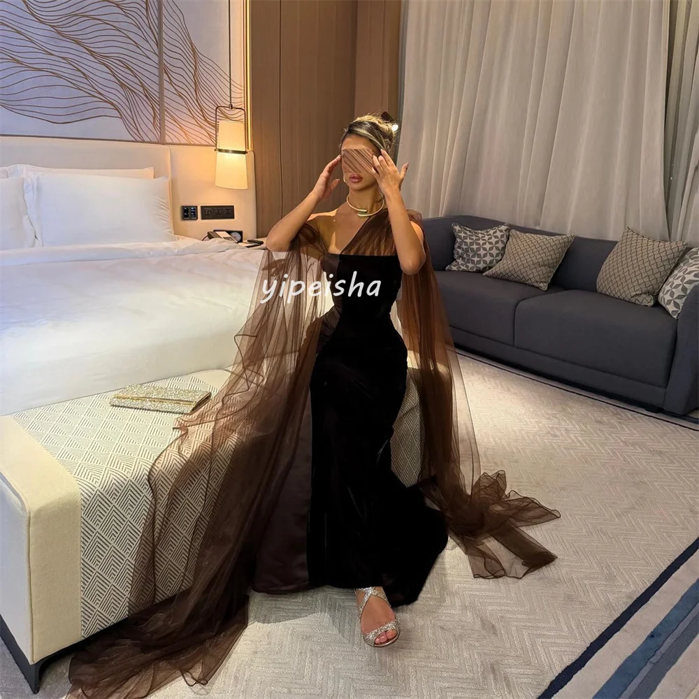 Sukienki na zamówienie z weluru, z plisami, o prostym kroju, z odkrytymi ramionami, długie, sukienki na specjalne okazje szyte na miarę, wykwintne rozmiary dostępne, styl retro.