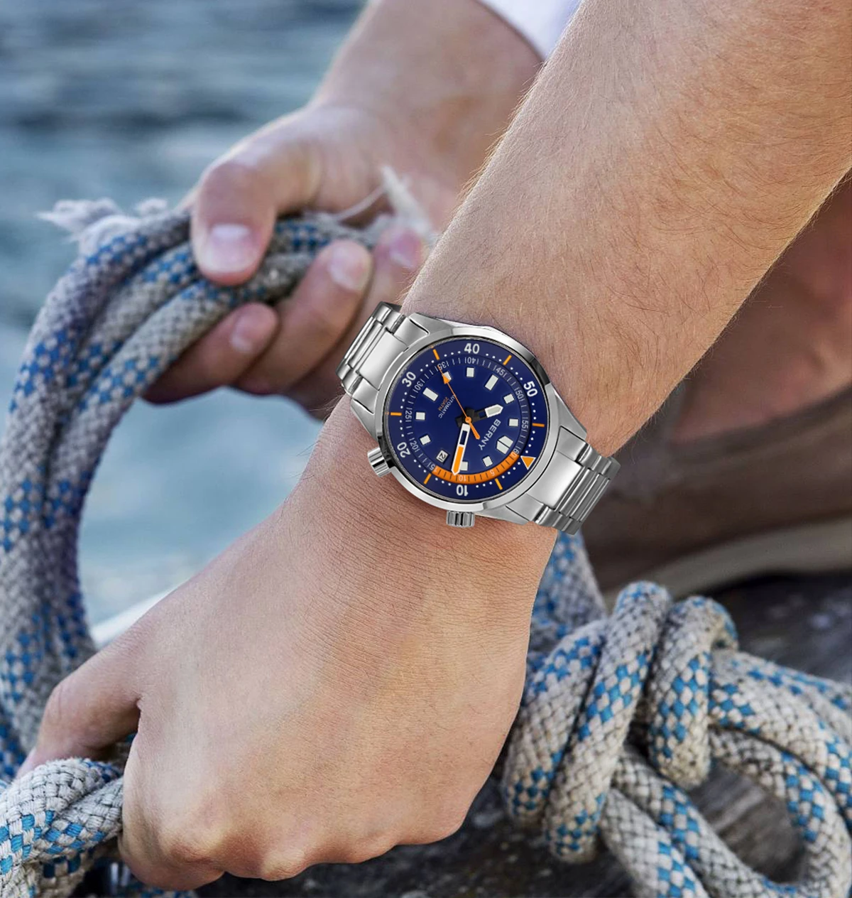 BERNY Orologio Automatico Uomo Subacqueo 200m, Cassa A Botte, Vetro Zaffiro, Cinturino In FPM, Super Luminova - 4