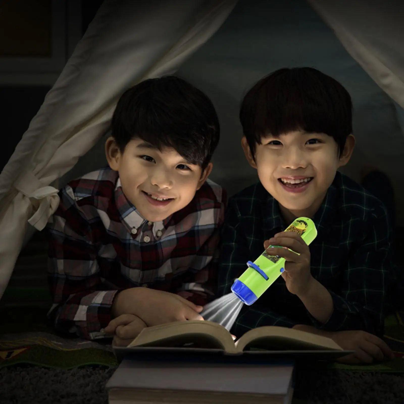 Interactive Space Projector Torch for Children 4-6 Years Old Sensory Toy with Sea Animal Slides