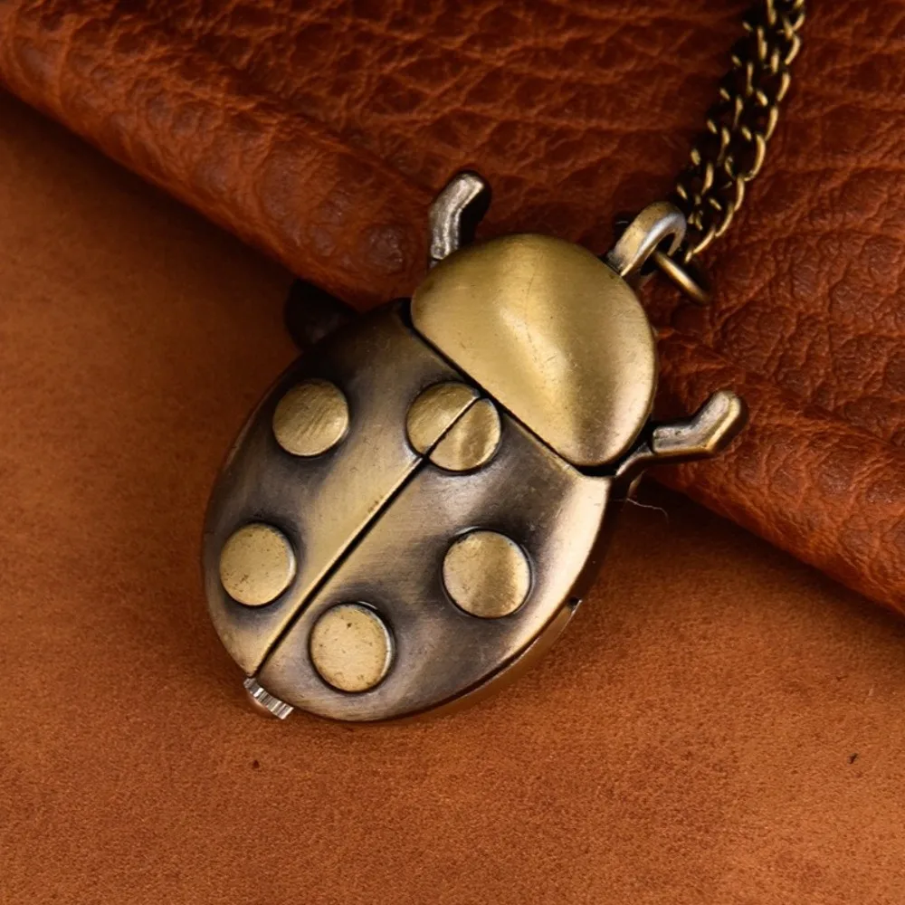 

New Multi-color Ladybug Pocket Watch Lightweight Quartz Beetle Pocket Watch with Chain Pocket Watch