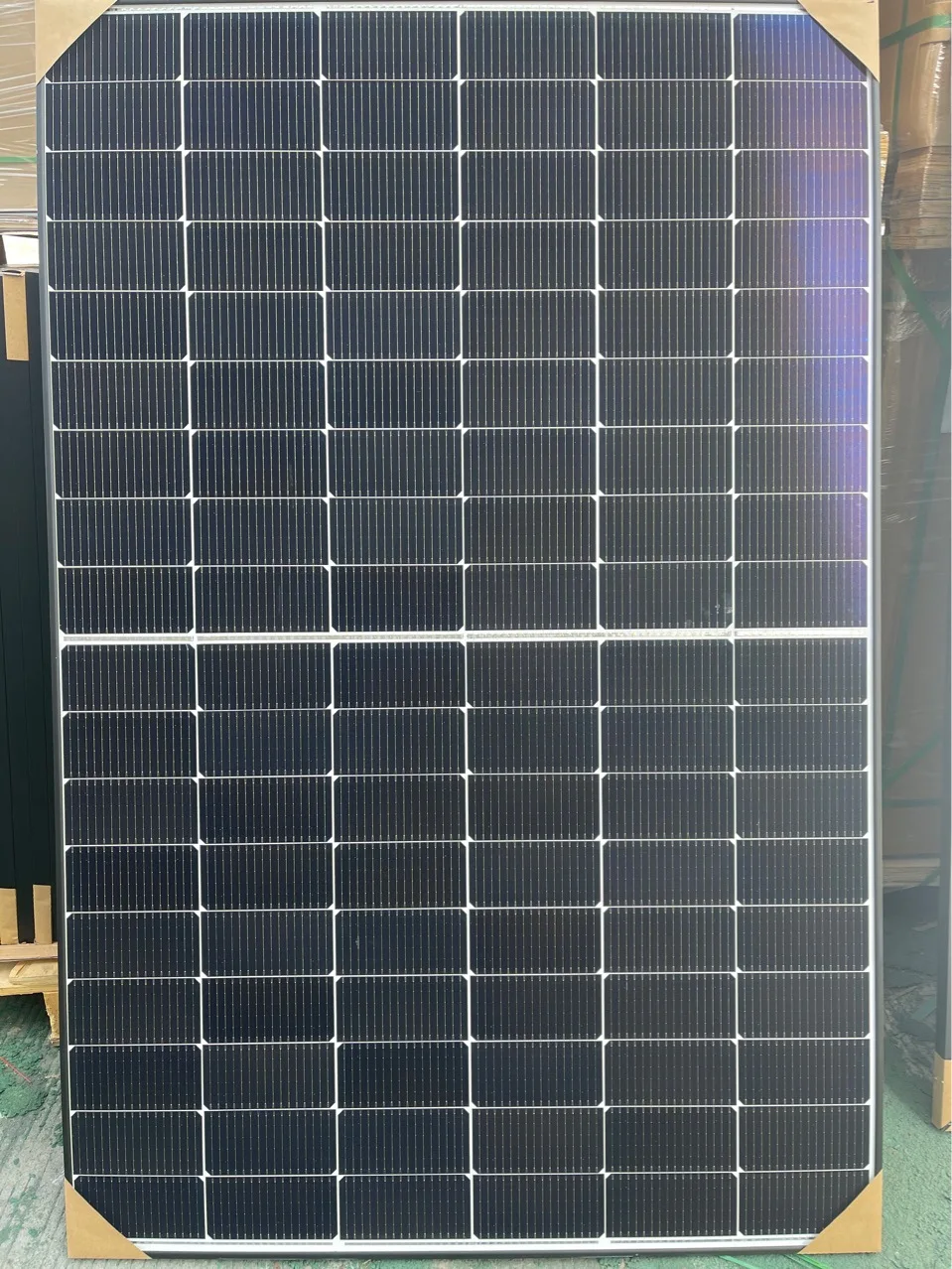 430W And 450W New Photovoltaic Modules Solar Panels Half Sheet Modules For Photovoltaic Power Stations