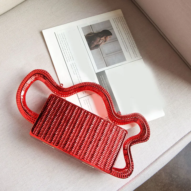 

Модная металлическая плетеная сумка-корзина для овощей, маленькая квадратная сумка, нишевый дизайн, креативная сумка для ужина.