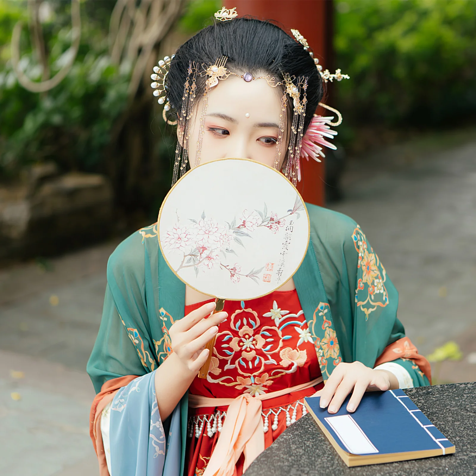 

Head Chain Unique Delicate Women Head Jewelry Lightweight for Weddings Engagements Birthday Parties Long Tassel Hair Accessories