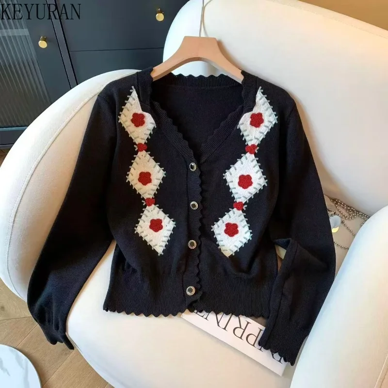 

New Autumn Hook Flower Argyle V-neck Knitted Cardigan Sweater Women Vintage Long Sleeve Casual Knitwear Tops Jumper Sueter Mujer