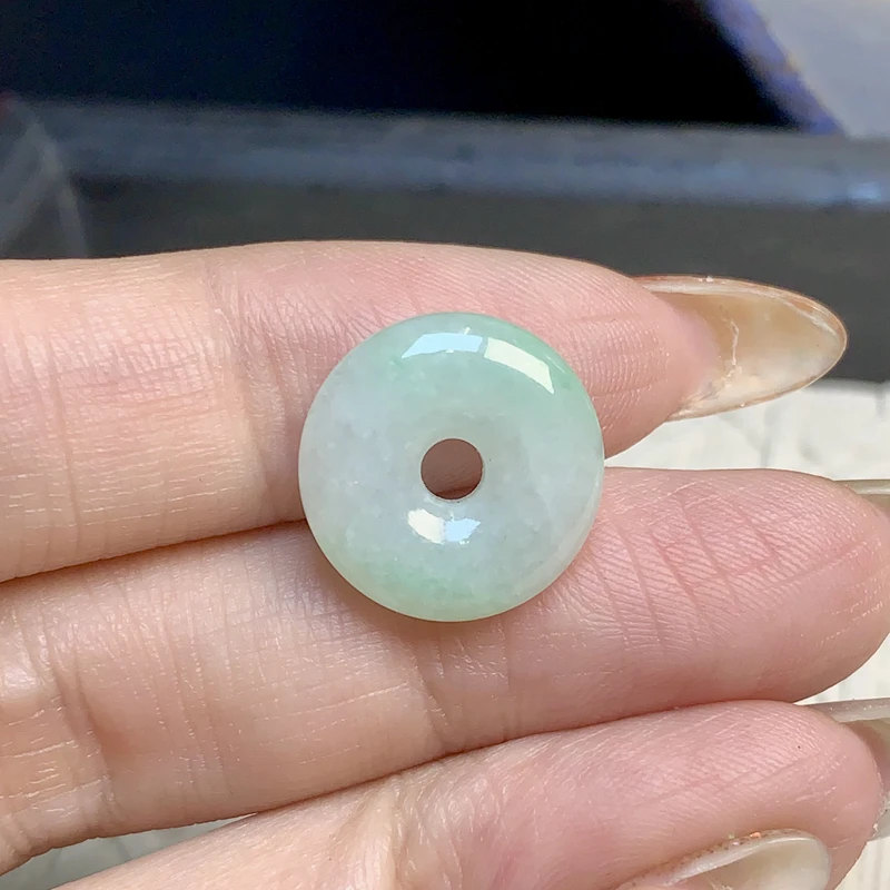 

The Ultimate Gift of Protection: Jadeite Ping An Kou for Loved Ones