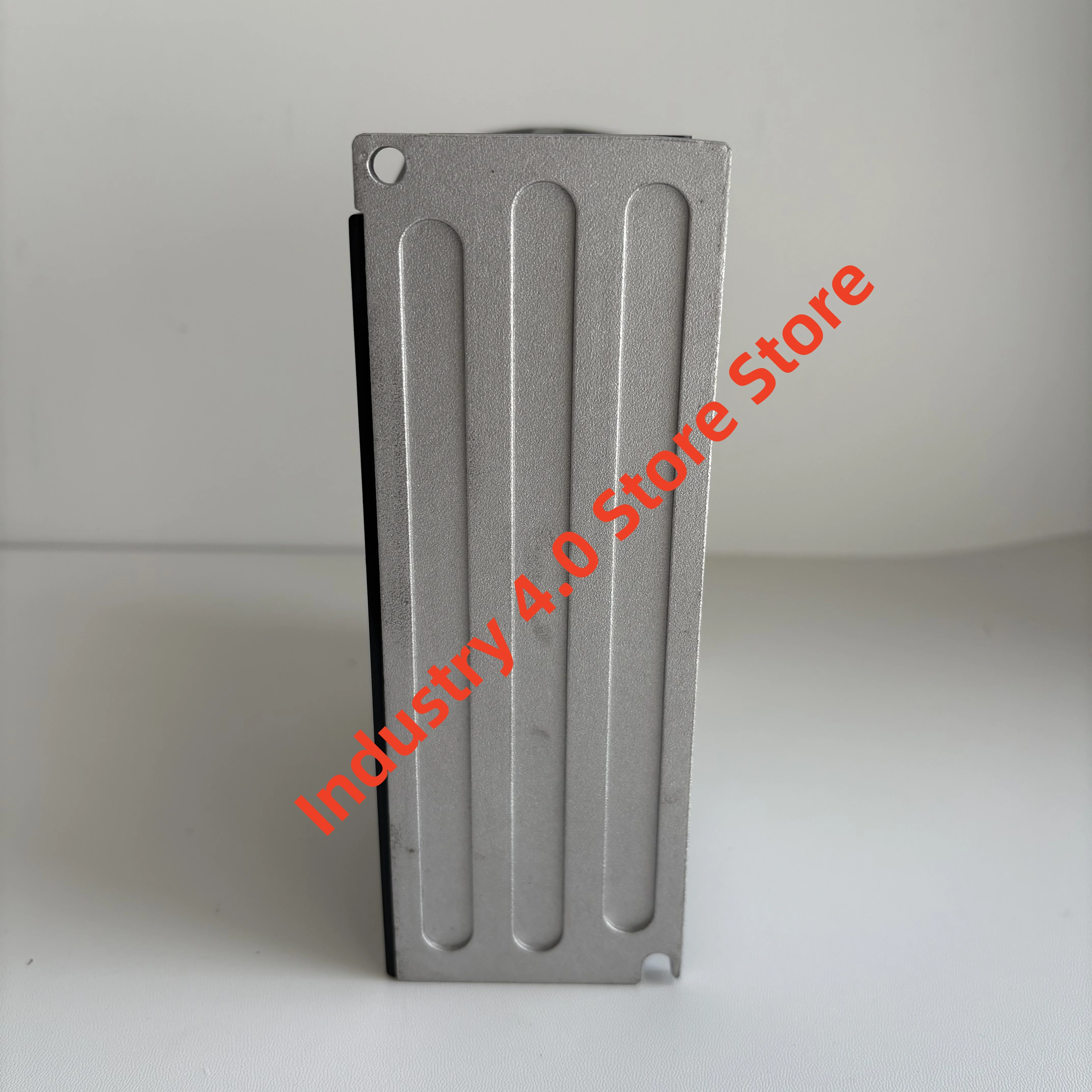 Servoazionamento LXM23AU01M3X nuovissimo