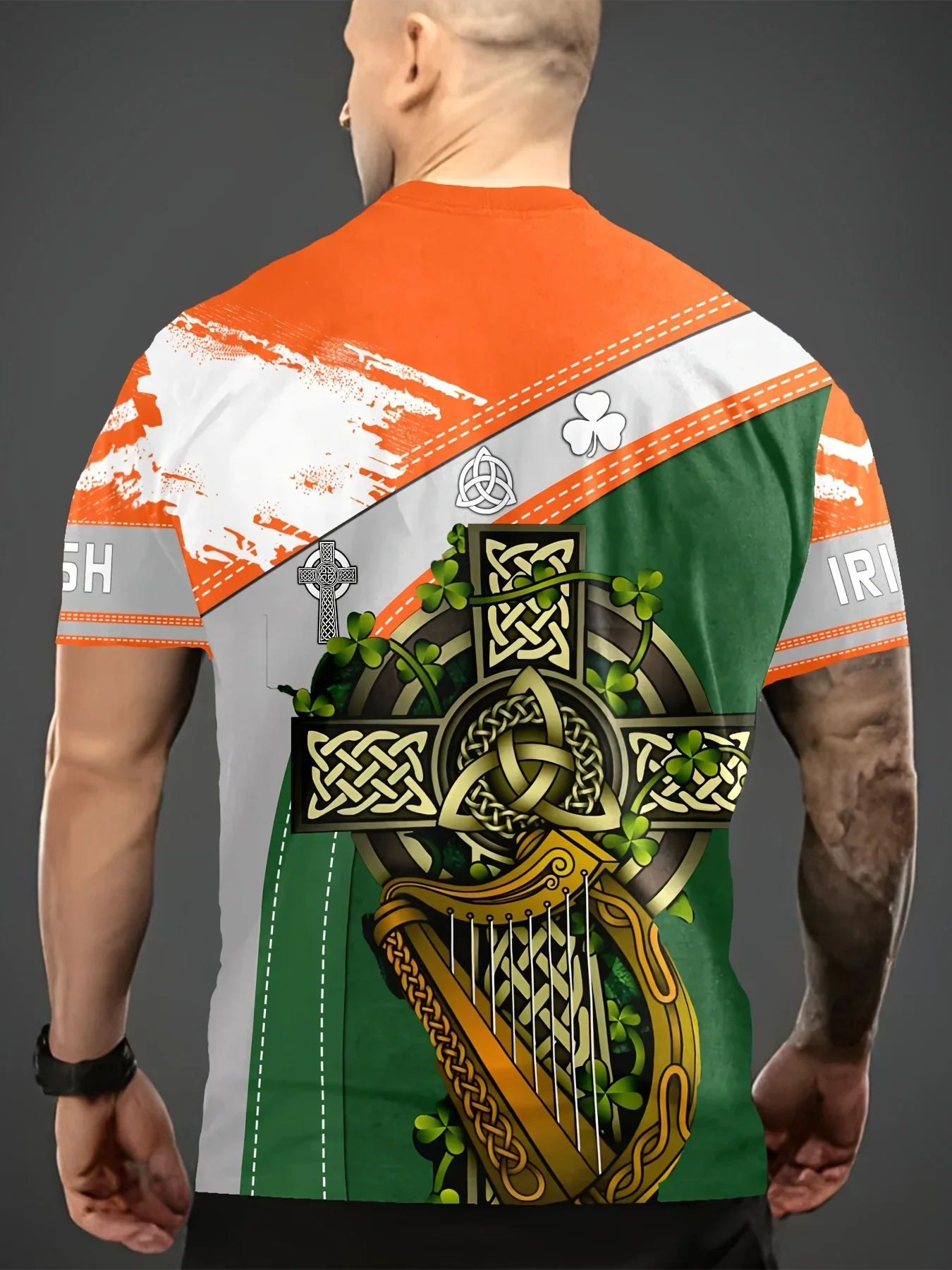 تي شيرت رجالي مبتكر بتصميم قيثارة أيرلندية وصليب سلتيك - أكمام قصيرة من البوليستر بتصميم عتيق قابل للغسل في الغسالة