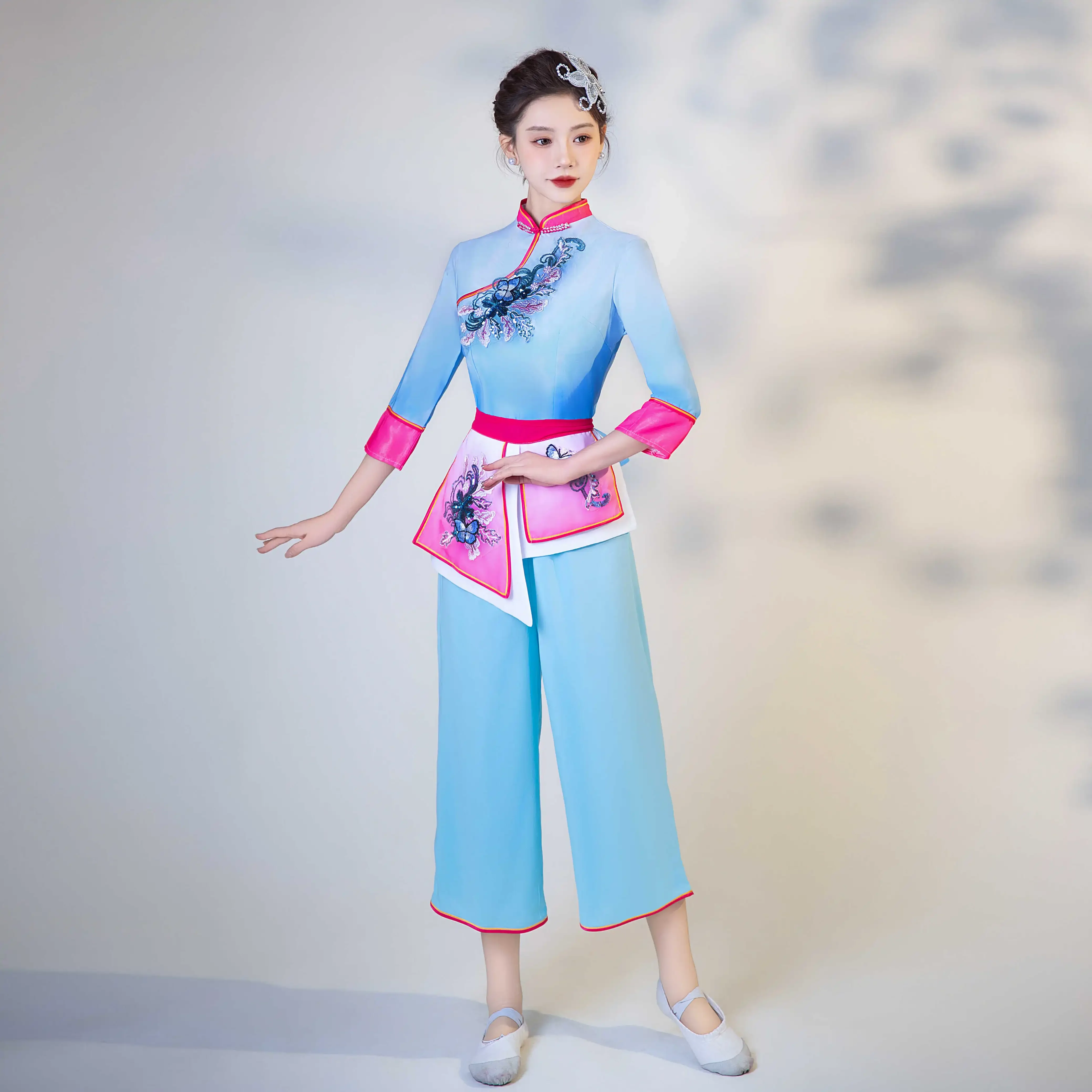 New adult harvest festival costume bamboo hat dance costume Ethnic dance village maid tea dance costume